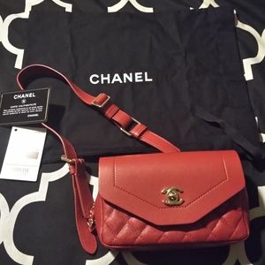 NWT Chanel waist bag (2019 edition)